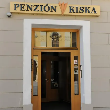 Kiska 3*
